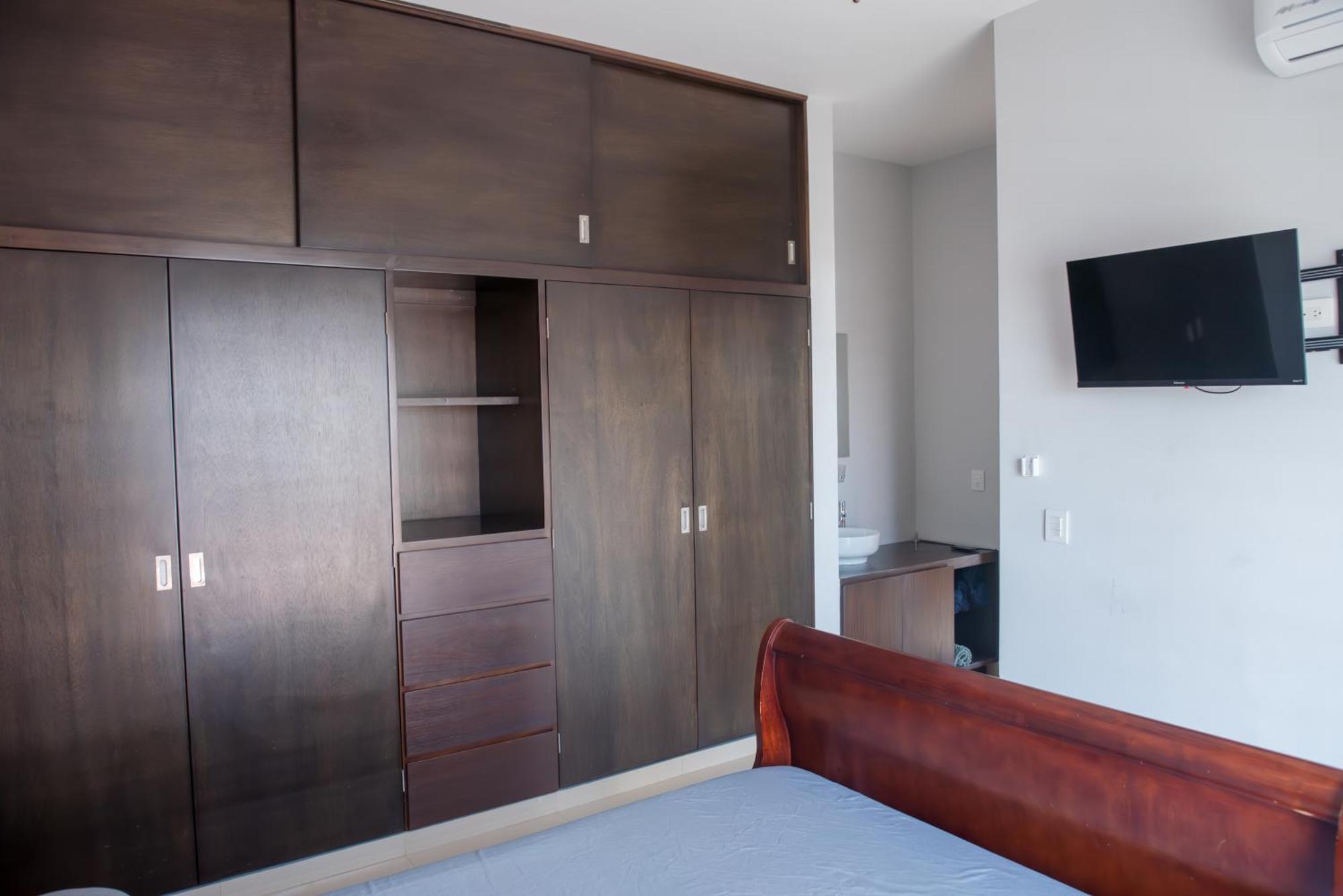 2Br/2Ba Condo 1 Block To Ocean! - Unit #5 Mazatlan Exterior photo